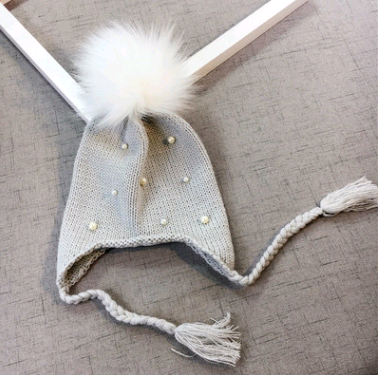 Pearl Knitted Woolen Hat