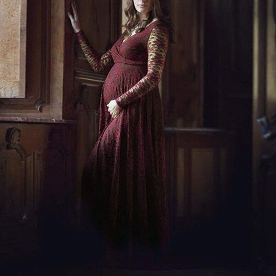 Deep V-neck long-sleeved lace dress