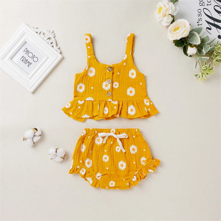 Ju Ju Jam Girls Cute Flower Outfit - Top and shorts set with a delightful floral pattern.