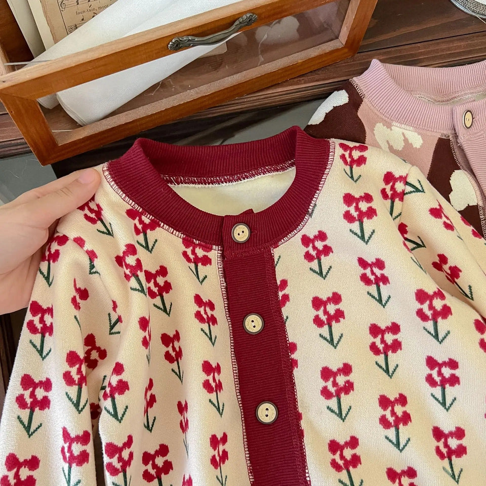 Ju Ju Jam Girls Cardigan with Abstract Bold Print, a stylish and comfortable choice to keep your little one cozy and fashionable.